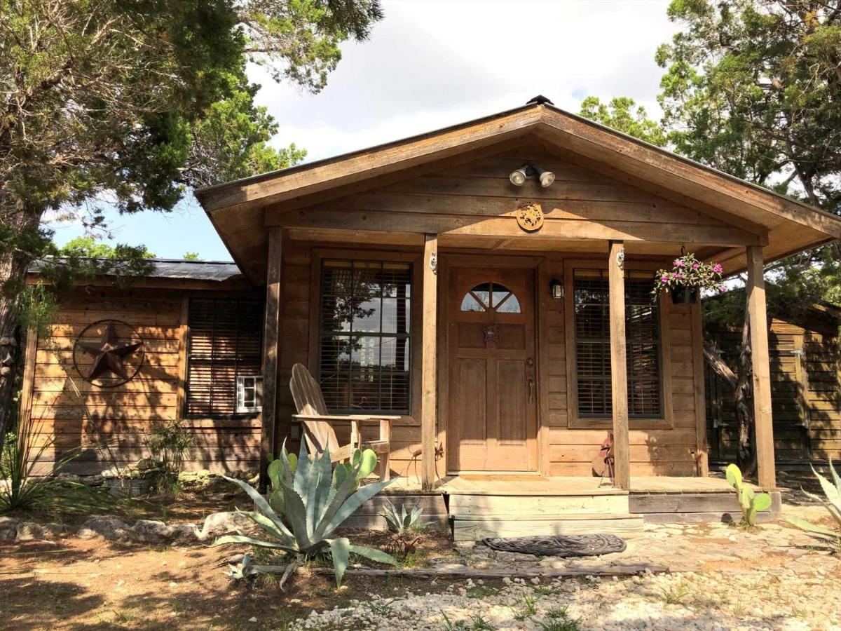 Rockin' B Ranch Love Shack Pipe Creek Esterno foto
